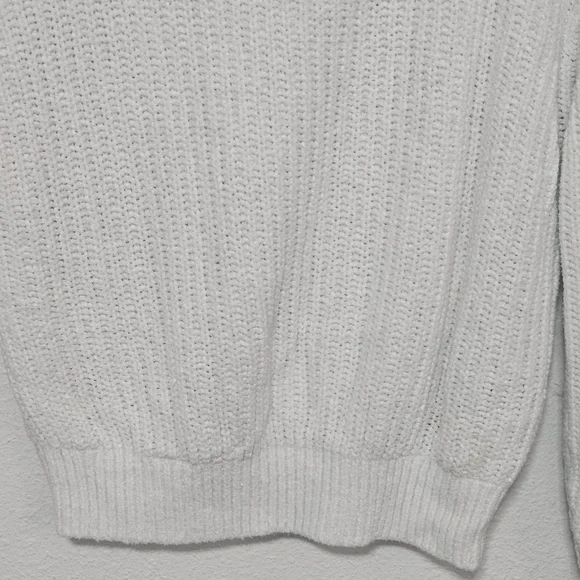 Aritzia Wilfred Sweater size medium - Picture 3 of 12